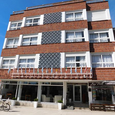 Lugra Hotel Miramar  Buitenkant foto