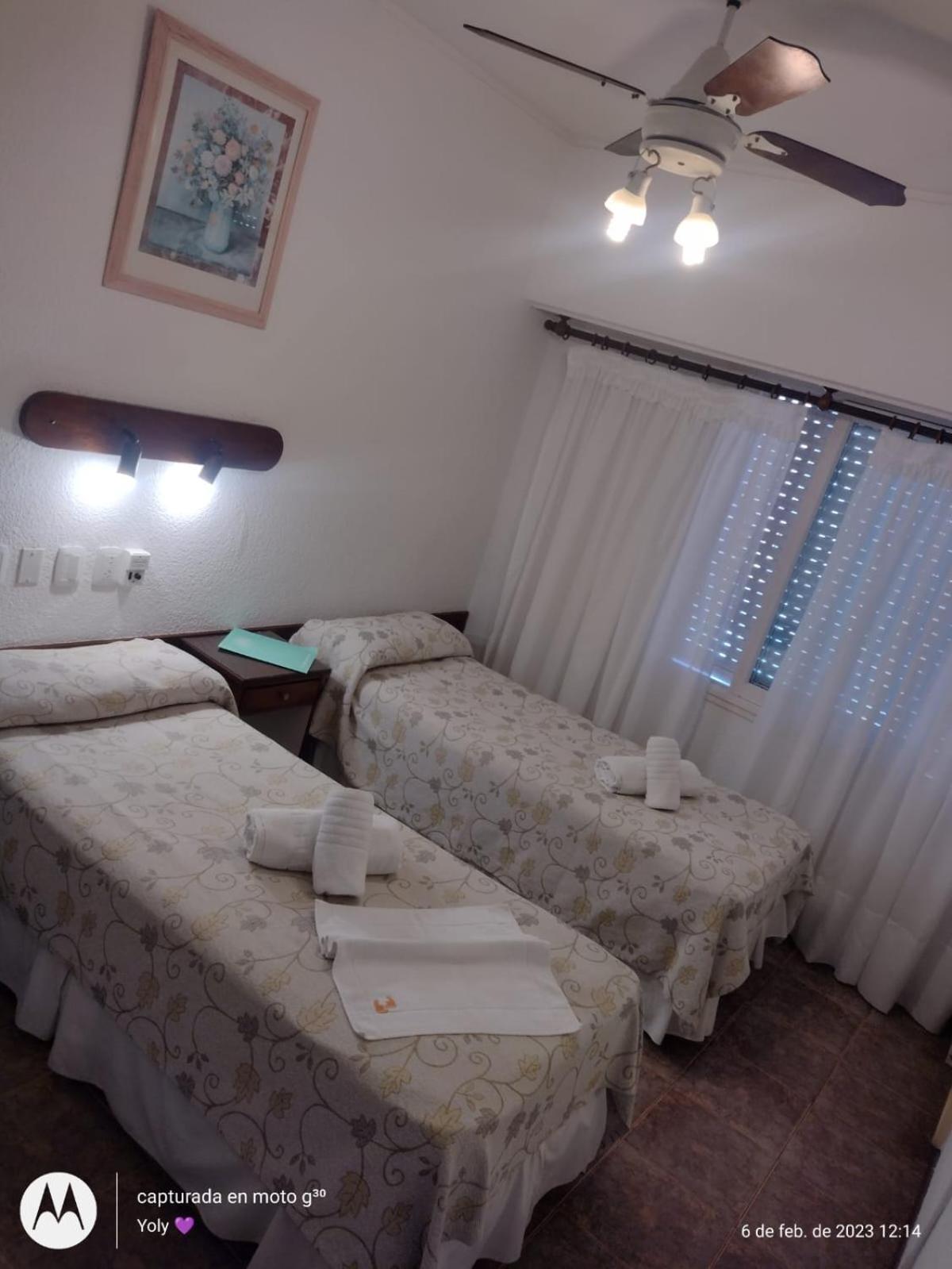 Lugra Hotel Miramar  Buitenkant foto